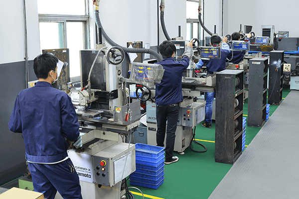 CNC, Lathes & Grinding