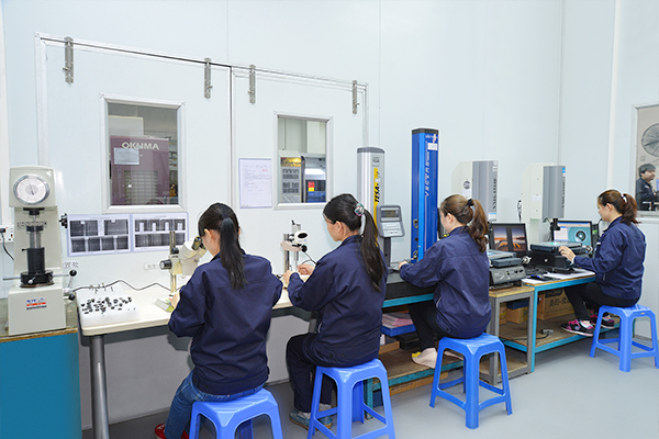 Exploring The Five Common Types of CNC Machines